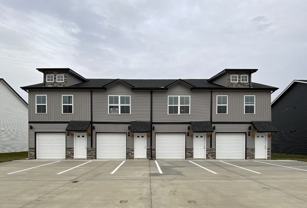 1027 Glenkirk Dr #B - Photo 1 of 1