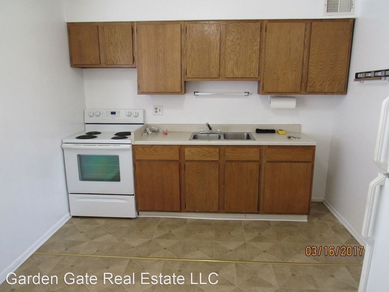 2208 S. Jefferson - Photo 3 of 15