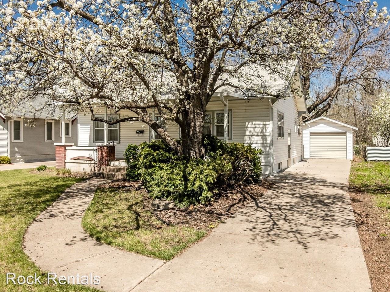 306 W 17th Ave - Photo 2 of 16