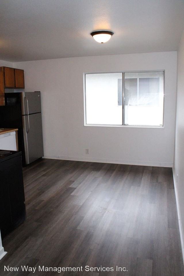 1600 Sycamore Drive - Photo 3 of 11