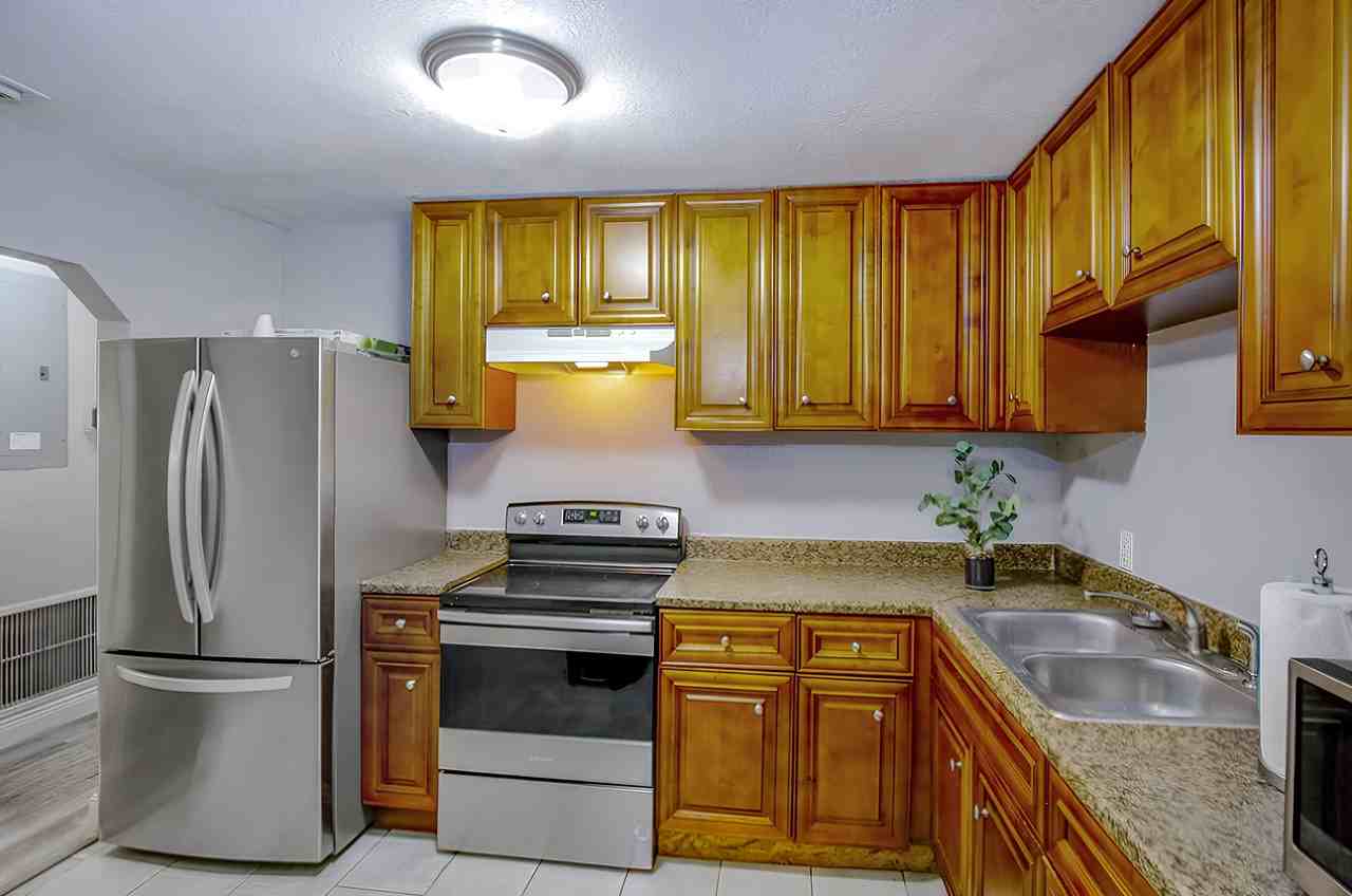 E 120th Ave - Photo 5 of 21