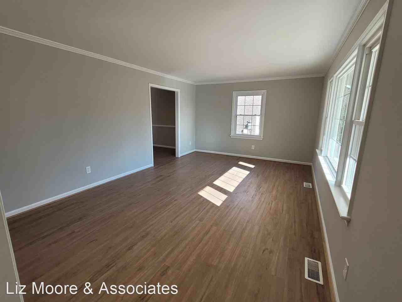 941 Lacon Dr - Photo 3 of 28