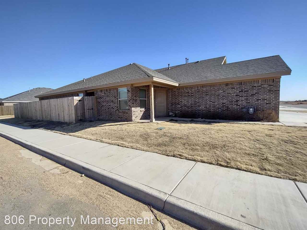 1401 16th St - Photo 2 of 21