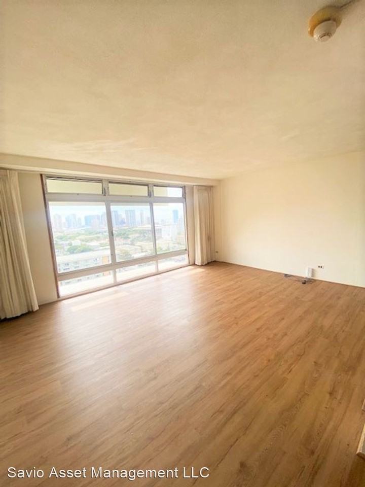 Queen Emma Gardens Queen Tower 2155 1515 Nuuanu Avenue, Mailbox