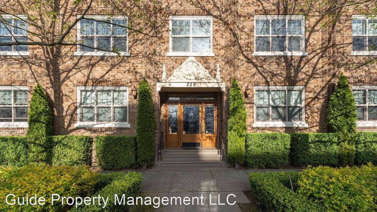 Westland Manor - Photo 2 of 4