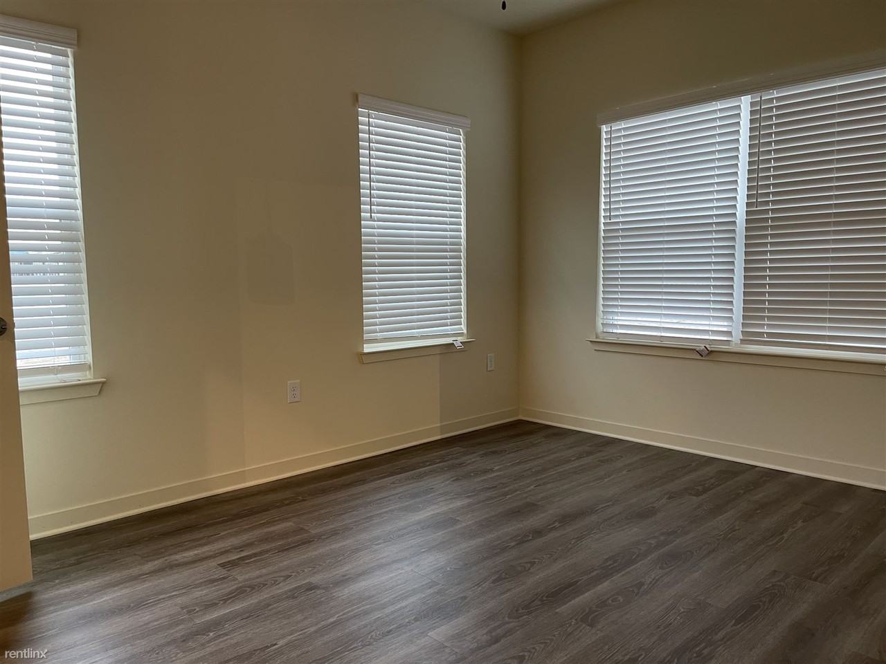 2501 2501 Cibolo Hills Parkway #604 - Photo 2 of 9