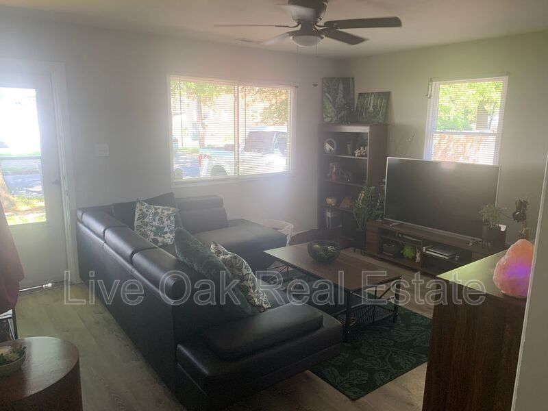 8302 Glen Myrtle Ave - Photo 3 of 14