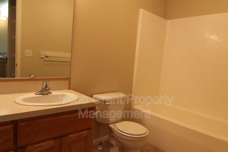 175 Stockham Blvd #1 - Photo 7 of 13