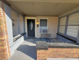 814 Lincoln St #2 - Photo 1 of 1