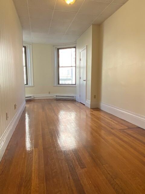 505 Beacon St #5 - Photo 3 of 7