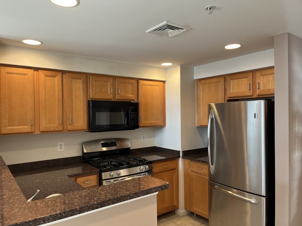 4480 Market Commons Dr #511 - Photo 3 of 11