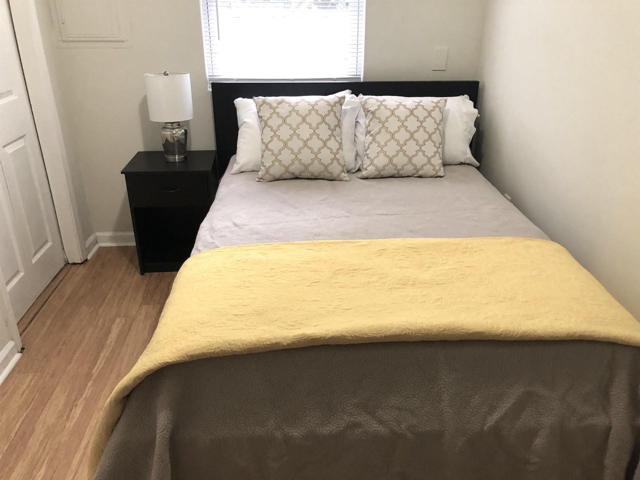 14 Reid St #R2 - Photo 7 of 31