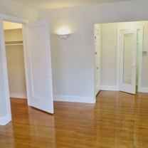 4338 S Drexel Blvd #29 - Photo 1 of 1