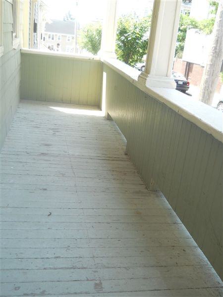 123 Bath St - Photo 2 of 16