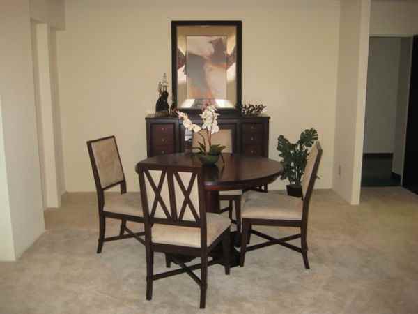 Governor's Manor Apartments 2100 E High St, Springfield, OH 45505