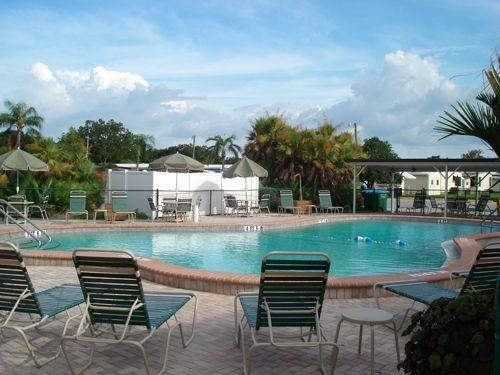 Colony Cove - Photo 2 of 4