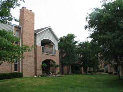 River Park Place - Photo 3 of 6