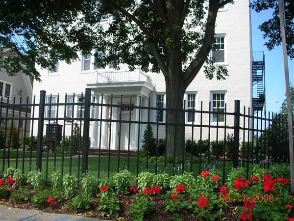 12 Shore Lane - Photo 2 of 6