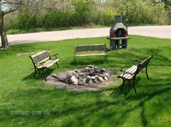 Fieldview Apartments - Photo 3 of 5