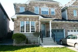 featured image of 344 Castlemore Avenue #upper