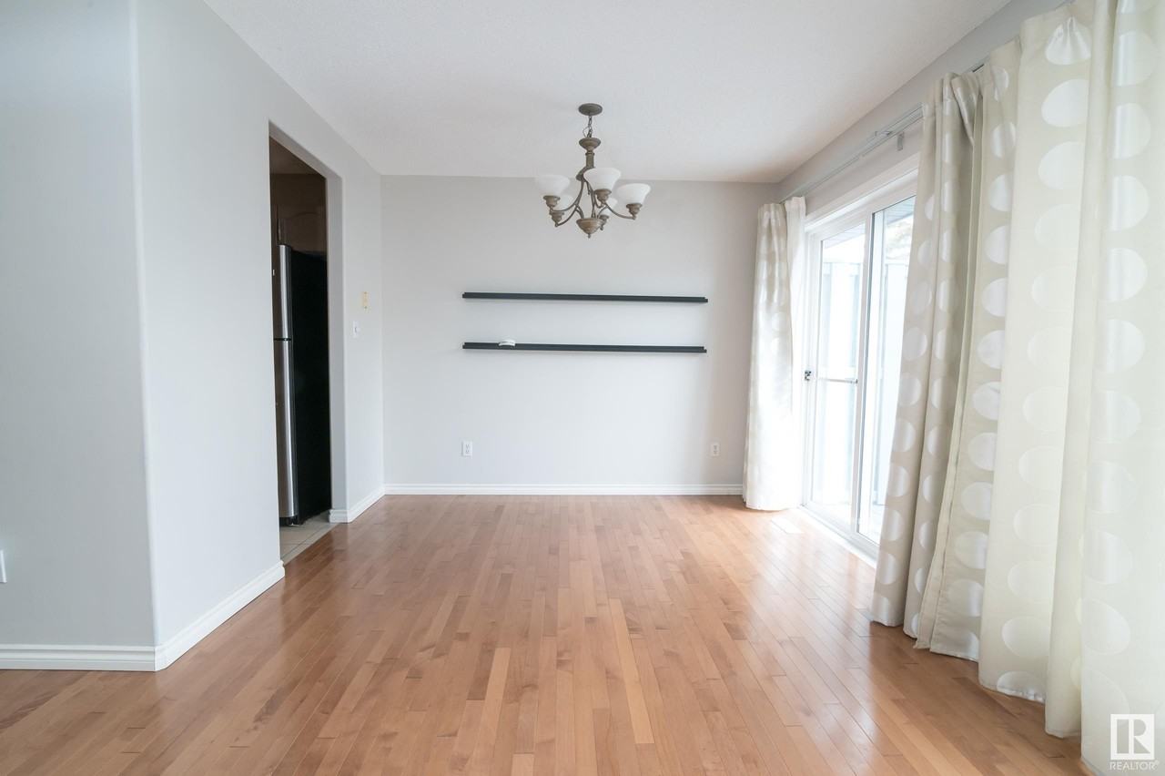 137 Bulyea Road Northwest - Photo 5 of 32