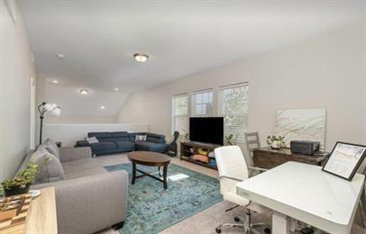 1217 Neighborly Way - Photo 2 of 20