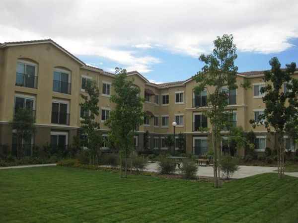 Loma Linda Commons - Photo 3 of 7