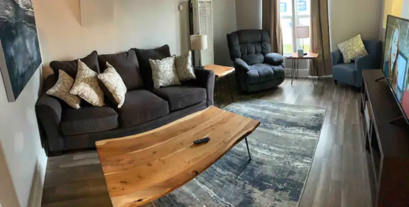 334 S Belford Ave - Photo 3 of 7