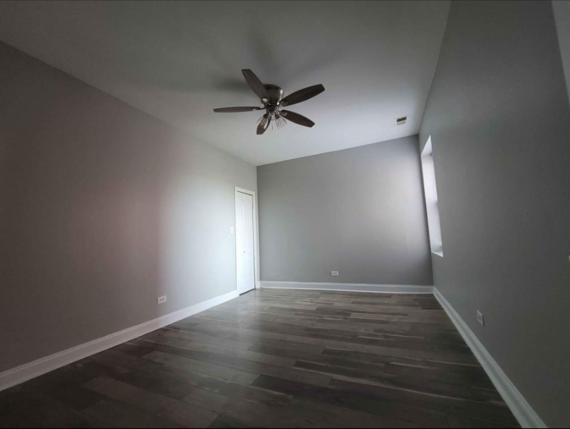 527 N Homan Ave #2 - Photo 6 of 12