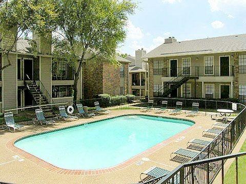 Dove Park Apartment - Photo 3 of 8