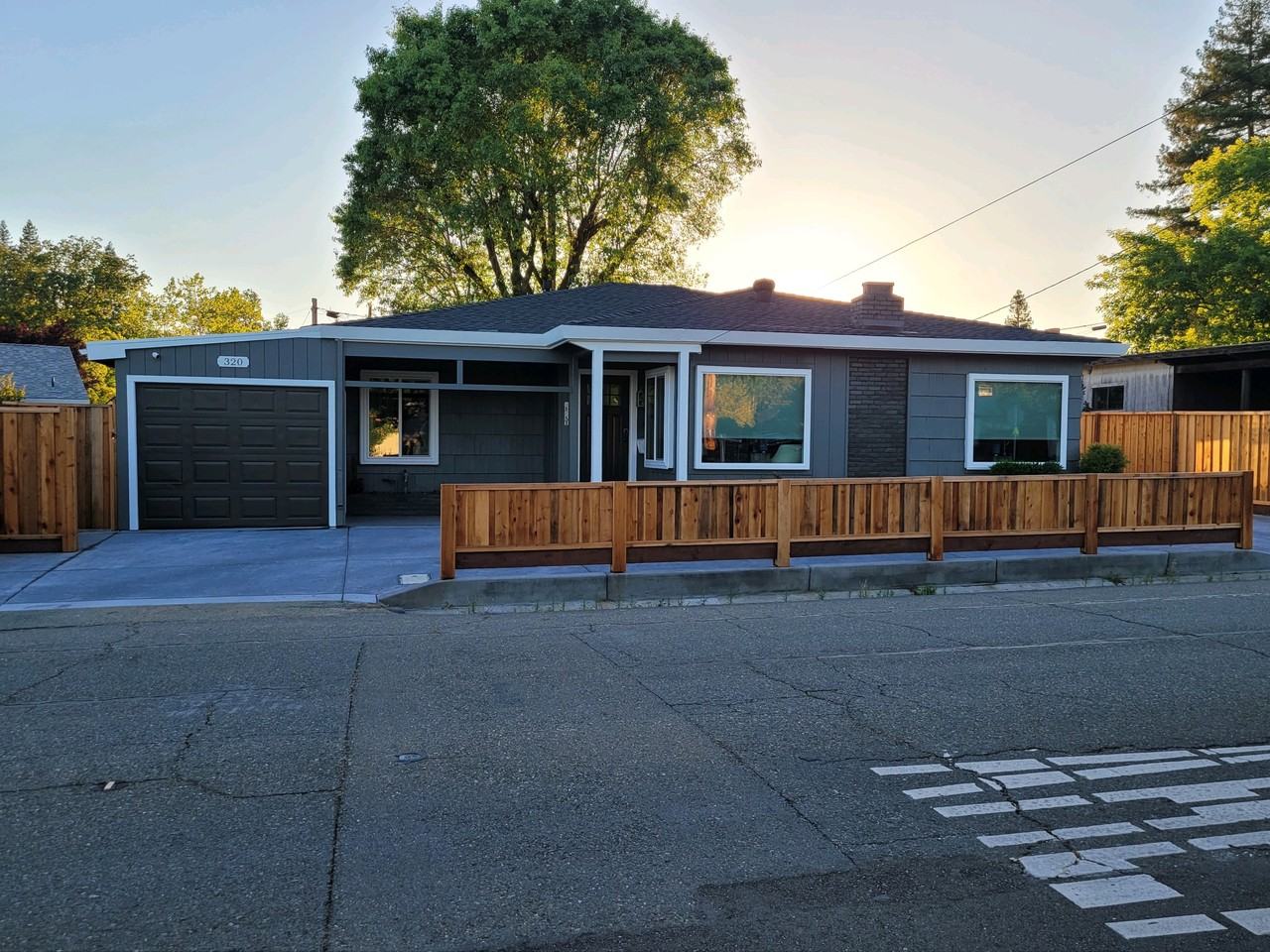 320 Keehner Ave - Photo 2 of 20