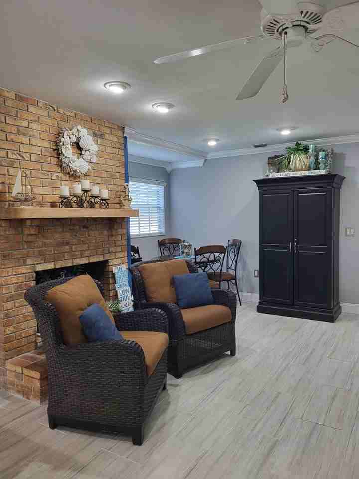 1452 Mallard Pl #1 - Photo 7 of 23