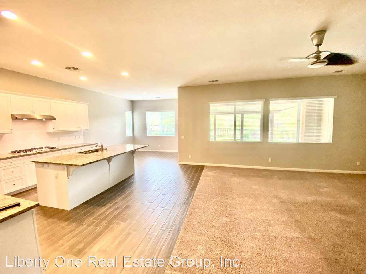 15603 Via Bassano Dr - Photo 2 of 4