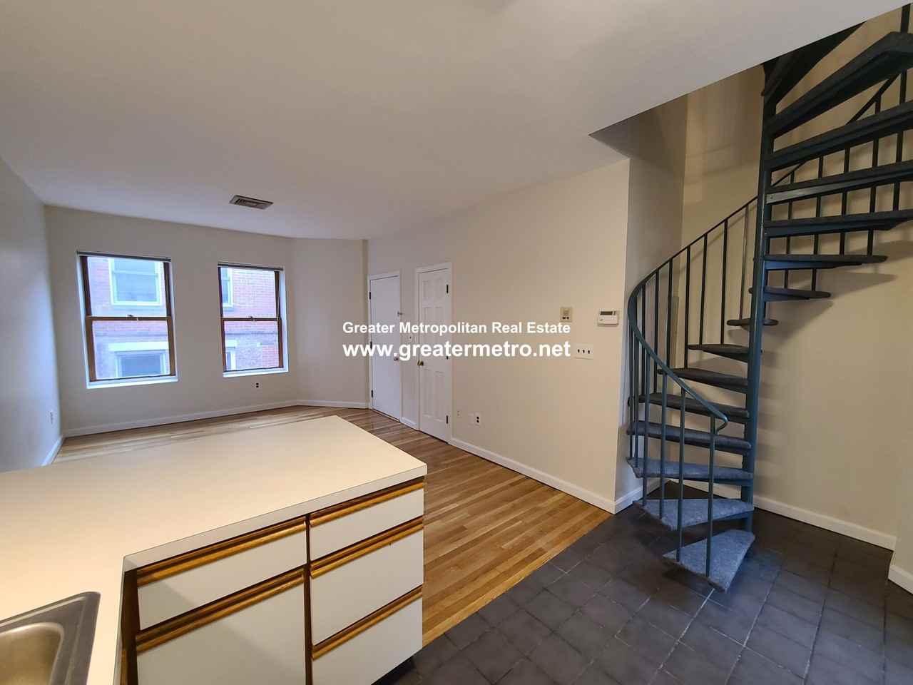 30 Clark St #4 - Photo 5 of 16