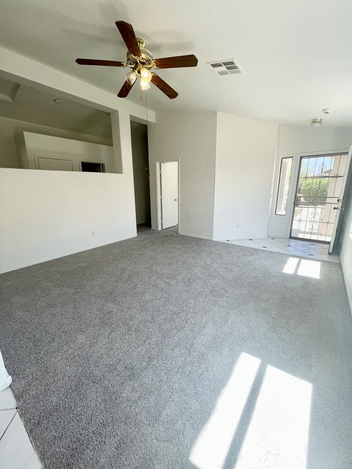 14929 W Port Au Prince Ln - Photo 3 of 17