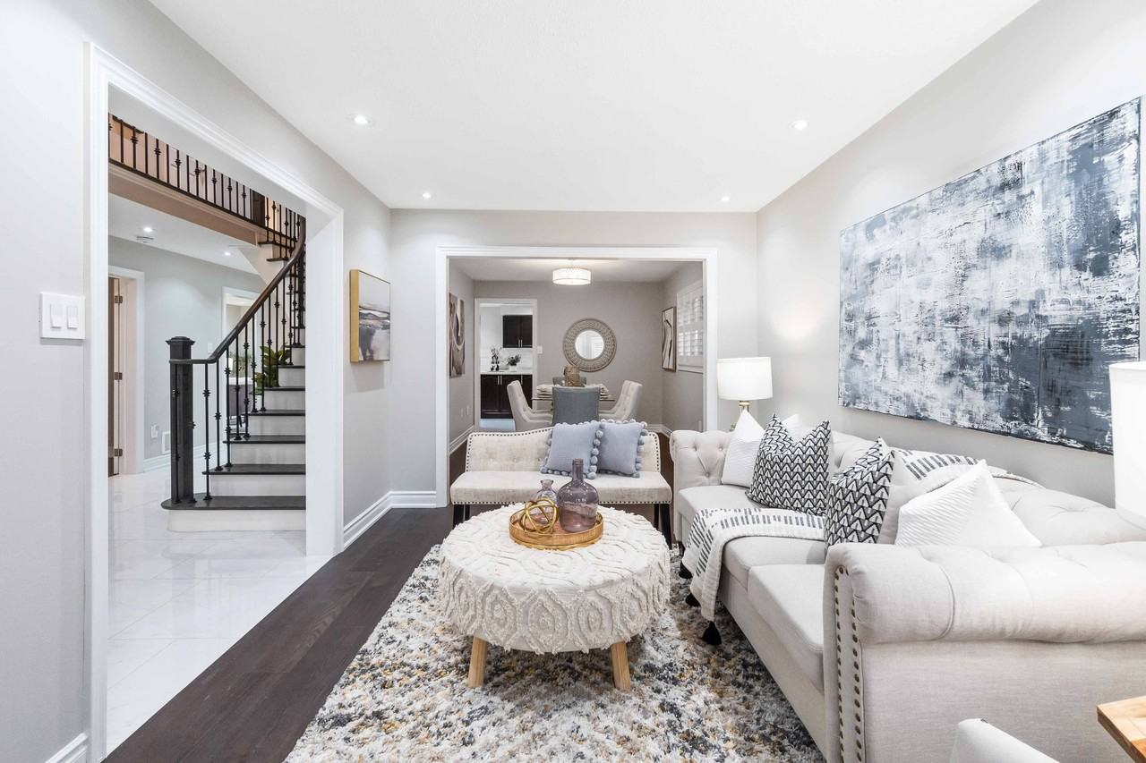 31 Topbank Dr - Photo 3 of 19