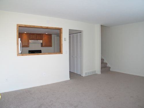 Sunset Townhouses - Photo 2 of 5