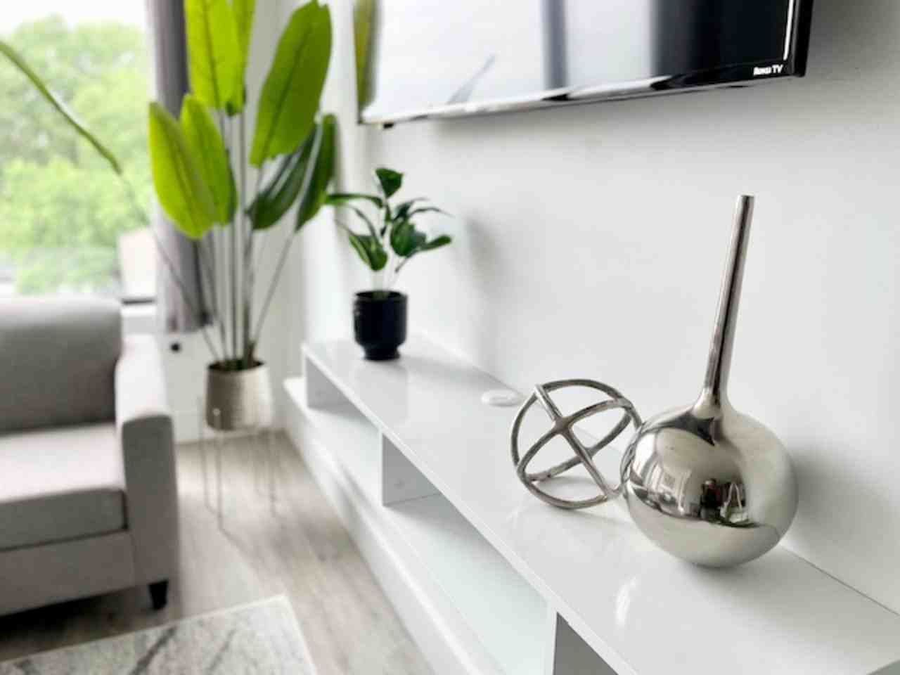 908 Lafayette Street - Photo 3 of 36