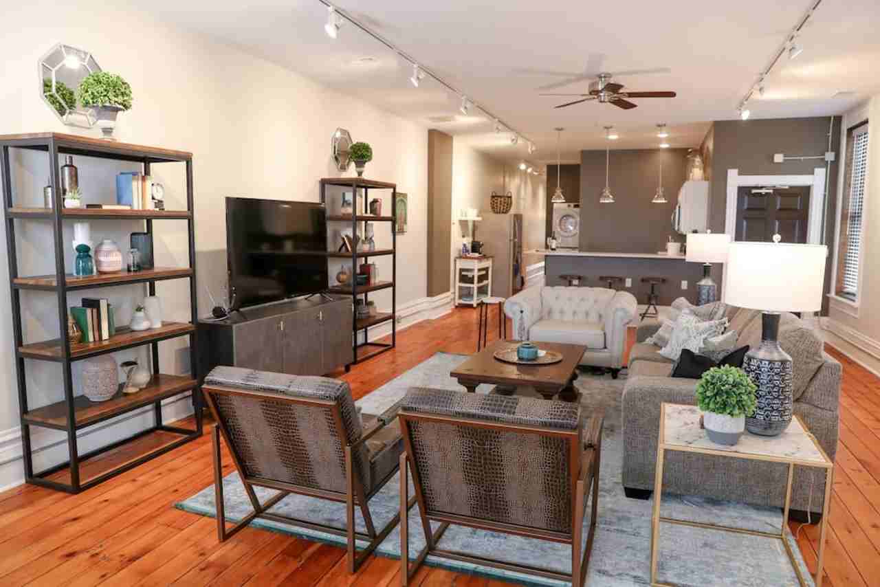 200 W Columbus Ave #2nd - Photo 2 of 10