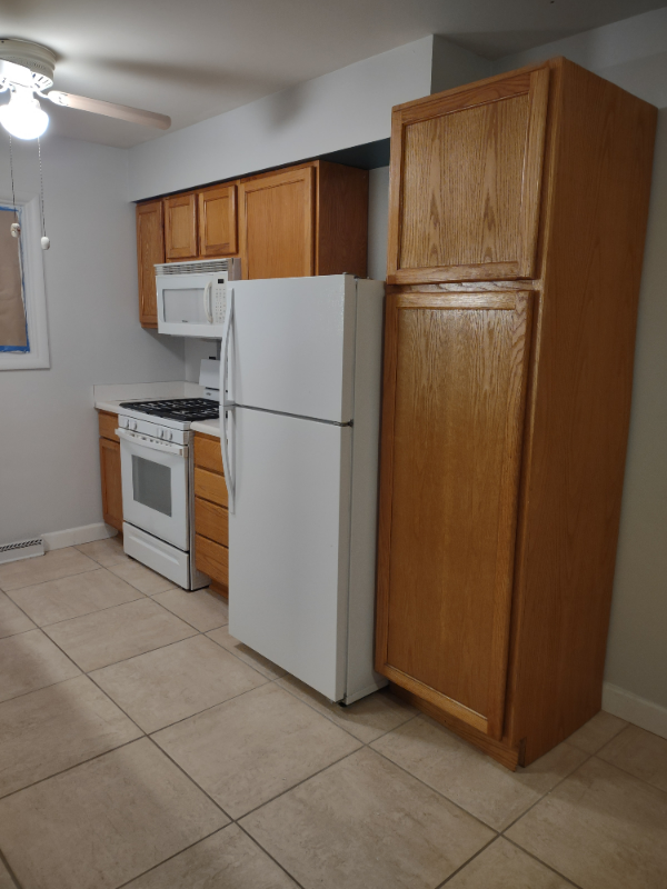 4018 Burchfield Dr - Photo 3 of 11