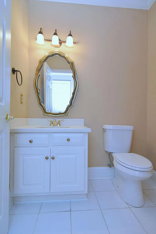 1011 River Pointe Dr - Photo 3 of 50