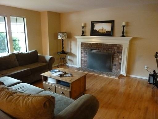 17419 NE 137th St - Photo 2 of 14