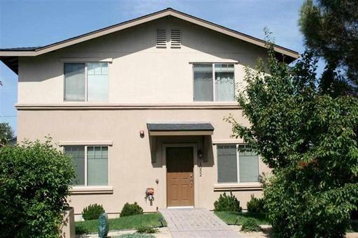 1052 Watt St #A - Photo 2 of 4