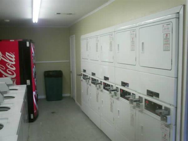 Magnolia Oaks Apartments - Photo 3 of 12