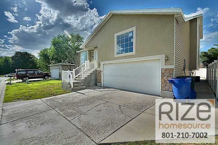 1762 W Irie Ln - Photo 3 of 21