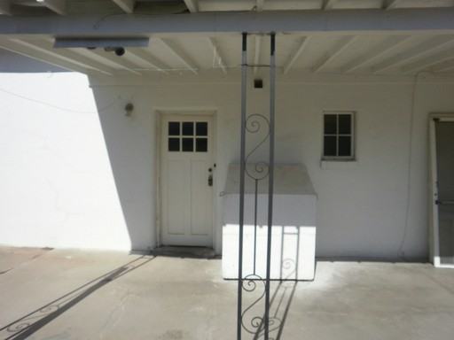 511 N Columbia Ave - Photo 2 of 8