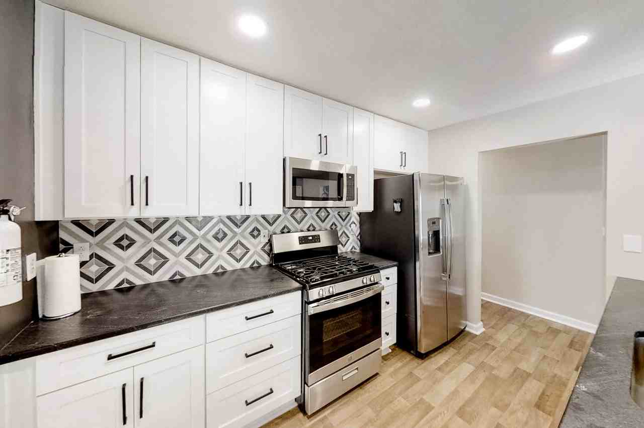 Lang Dr Sw - Photo 3 of 16