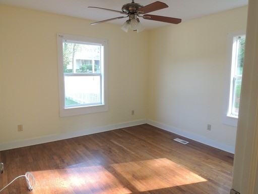 1510 Washington Pike - Photo 3 of 18