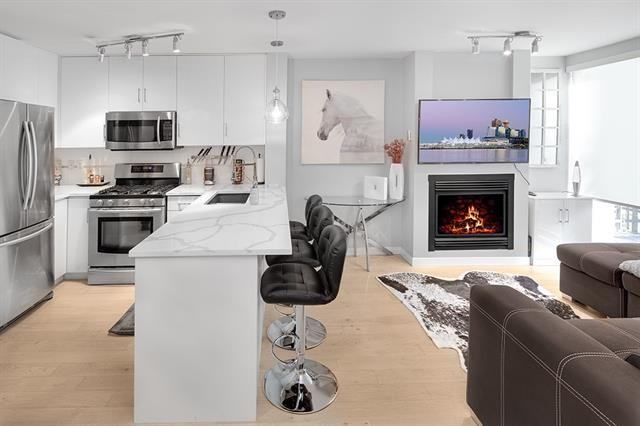 975 Richards Street #975 - Photo 2 of 20