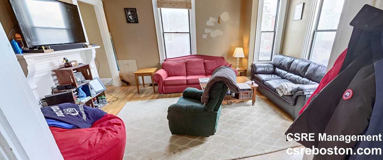 Saunders St - Photo 6 of 25